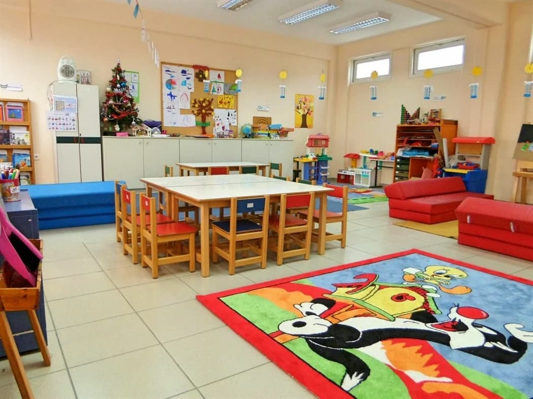Gesetz zur Schul-Eltern-Kommunikation wegen Verfassungswidrigkeit zurückverwiesen