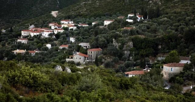 Καταπατημένα ακίνητα Δημοσίου: Χαμηλή ανταπόκριση παρά τις εκπτώσεις