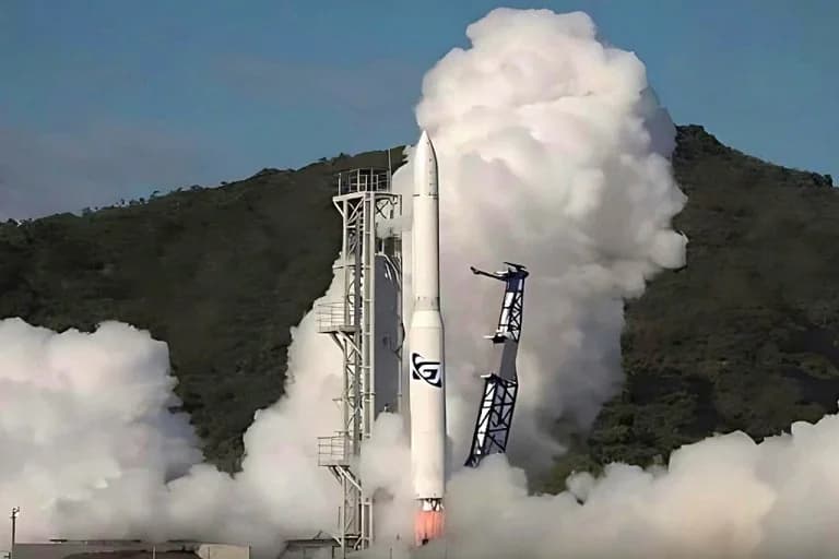 Australiens erste Weltraumrakete stürzt nach dem Start ab