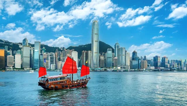 Hong Kong: The City with the Most Skyscrapers in the World