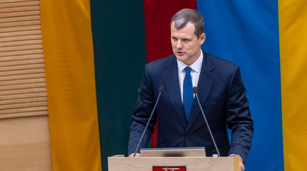 Литва: Премьер-министр Палуцкас уходит в отставку на фоне расследования