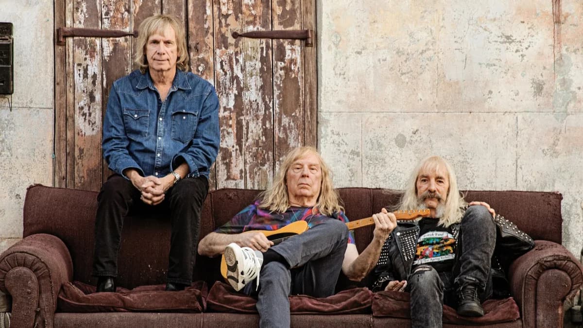 Οι Spinal Tap κυκλοφορούν το ‘Stonehenge’ με τον Elton John
