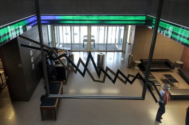 Athens Stock Exchange: 15-Year High and 9th Month of Gains