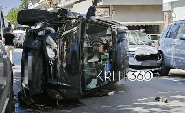 Chania: Auto mit Familie überschlägt sich – Glücklicherweise keine Verletzten