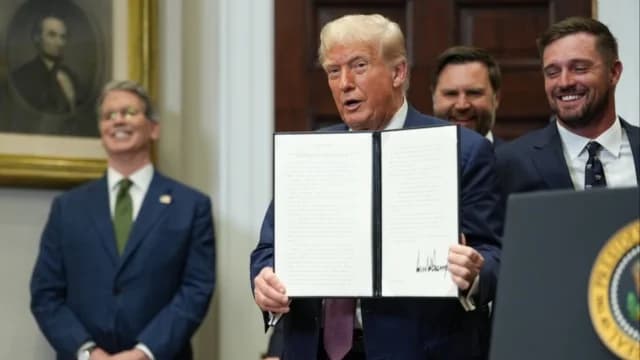Trump Increases Tariffs on Canada and Switzerland – What Changes