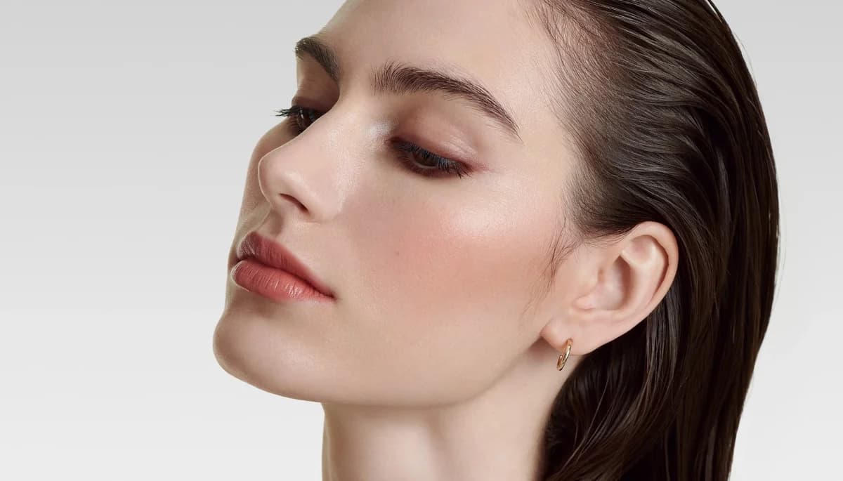 Brow gel: Μήπως το εφαρμόζεις λάθος;