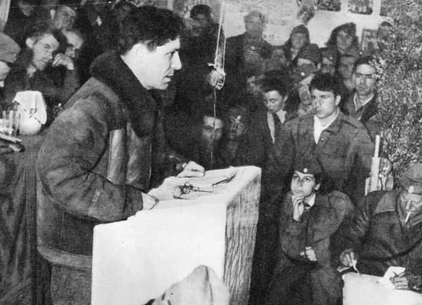 Nikos Zachariadis: Der Konflikt mit der KKE und Kritik