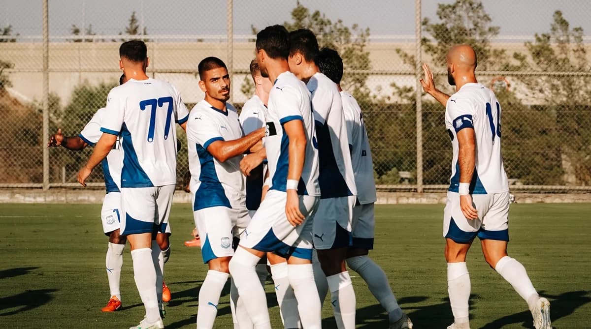 Apollon trifft im Freundschaftsspiel auf Freedom24 Krasava