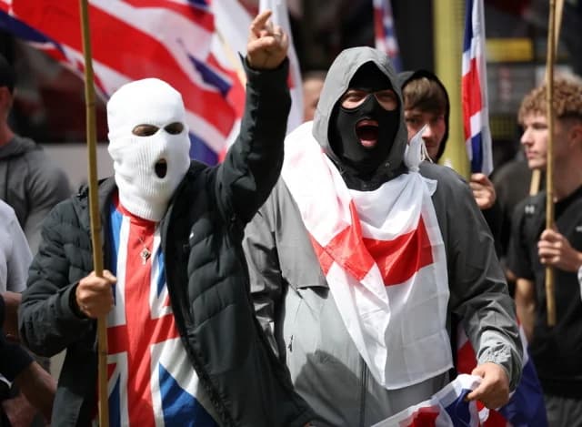 Clashes at Anti-Immigrant Protests in Manchester and London