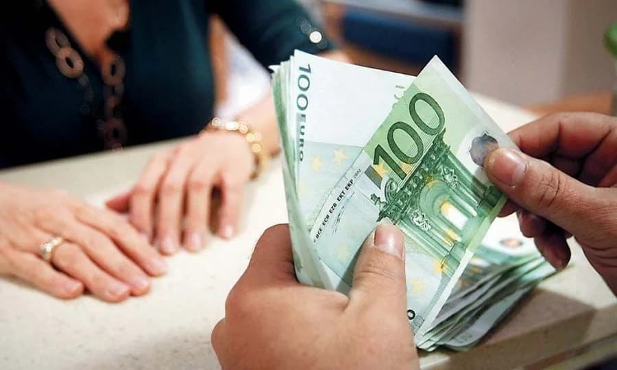 Múltiples pensiones y juegos de comunicación en Chipre