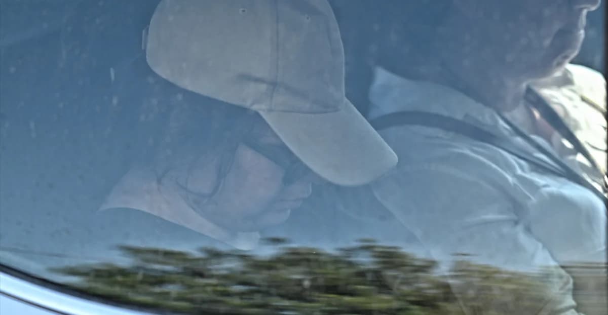 Palaio Faliro: 32-jährige Mutter wegen des Todes ihrer Tochter angeklagt