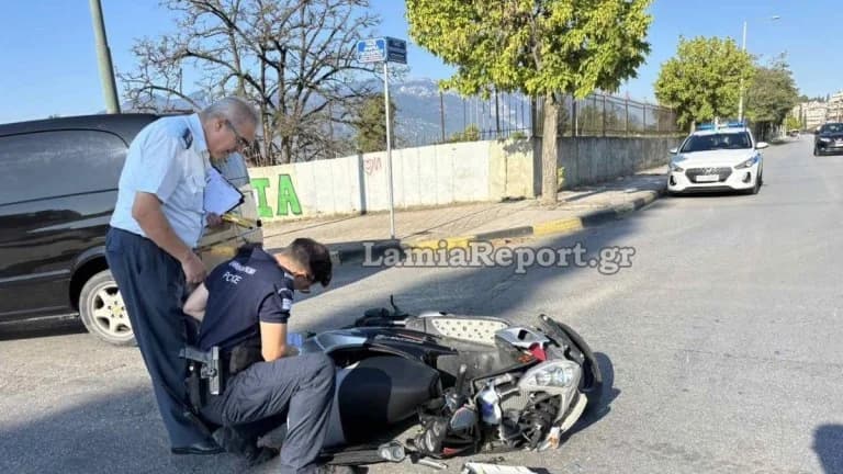 Λαμία: Τραυματισμός μοτοσικλετιστή σε τροχαίο με 84χρονη οδηγό