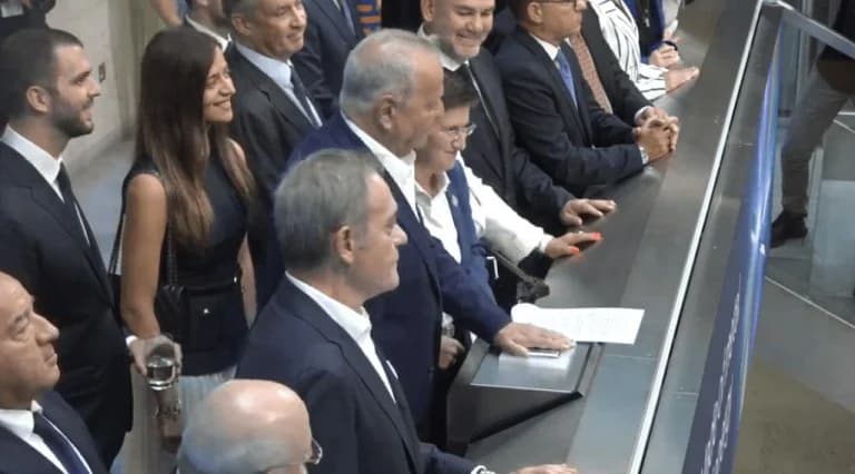 Mytilineos en la LSE: '¡Apenas hemos comenzado!' – Metlen cotiza en la Bolsa de Londres
