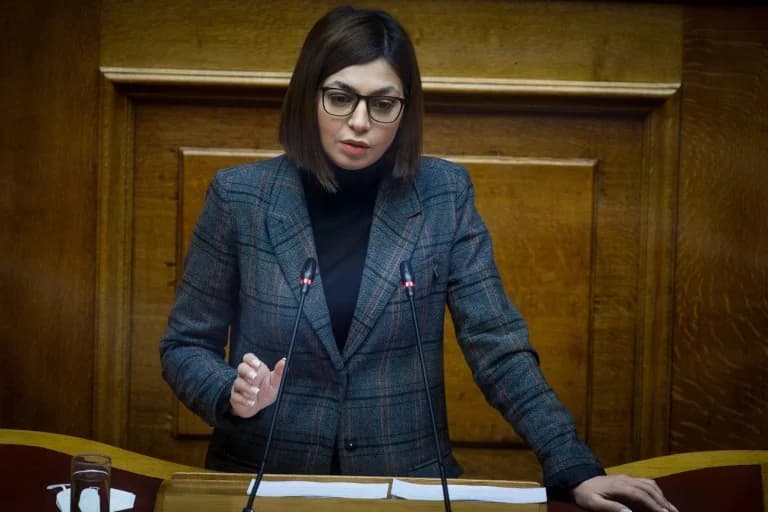 ND Demands Apatzidi's Removal from PASOK over Turkey-Libya Memorandum