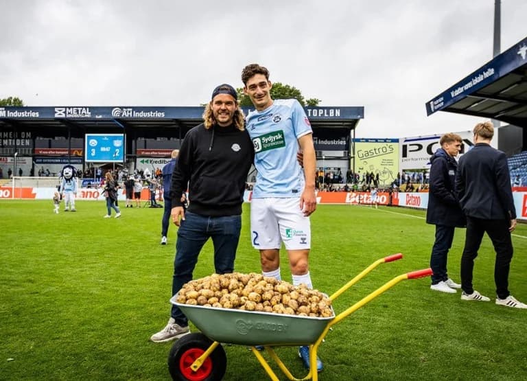Denmark: Football MVP Awarded 55 kg of Potatoes!