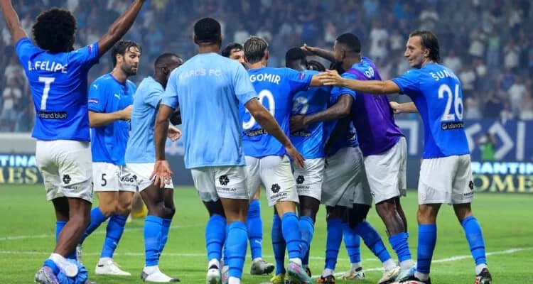 Wo man Pafos FC gegen Dynamo Kiew in der Champions League sehen kann