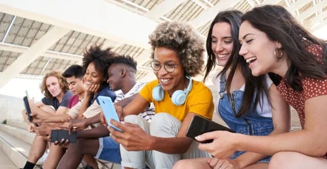 Encuesta de EY: Prioridades de la Generación Z centradas en la independencia financiera y la salud mental