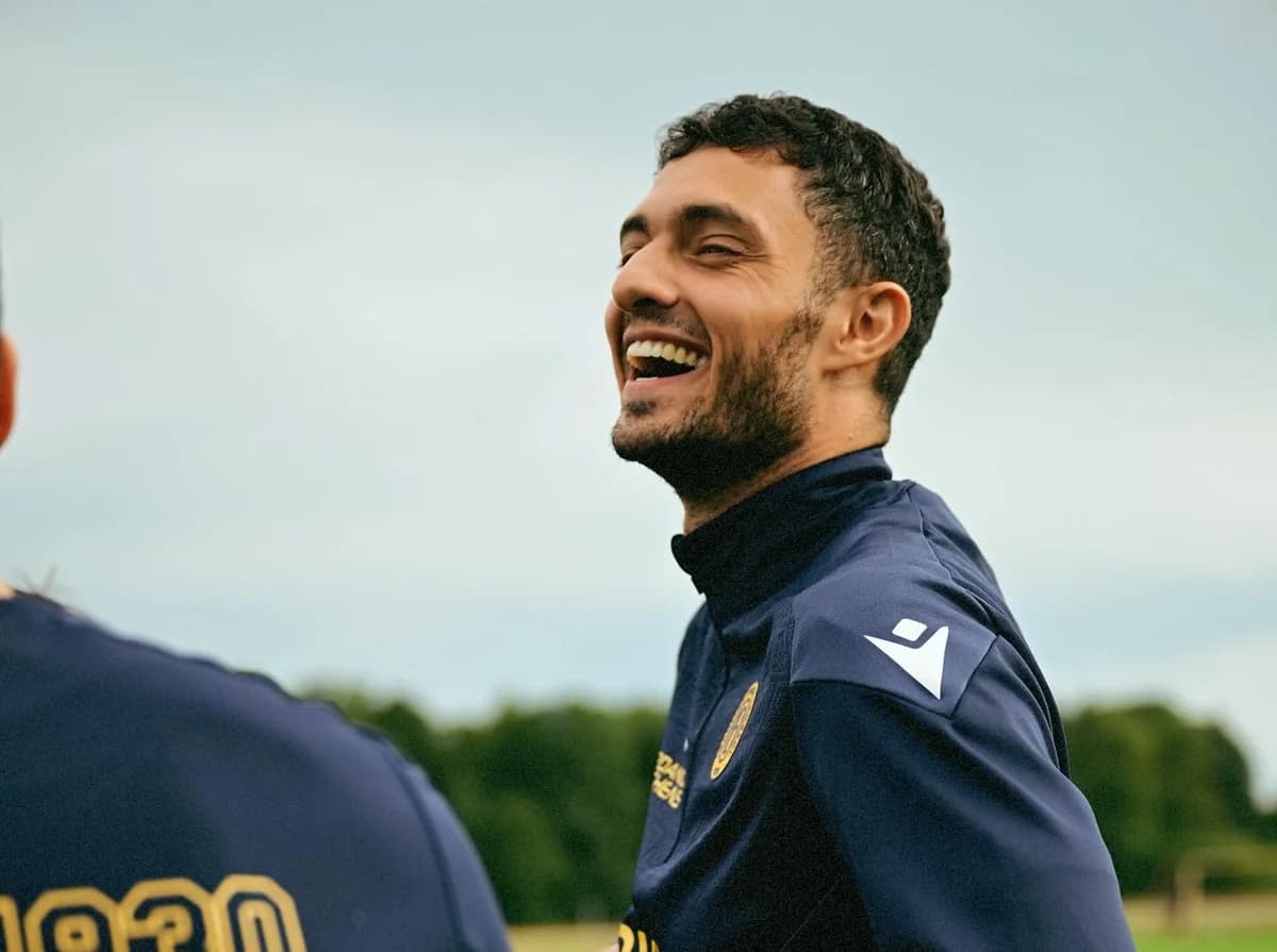 AEL Fans Await Zradi's Return