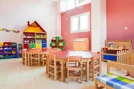 Βουλή: Αποδεκτή η αναπομπή για τις απουσίες νηπίων