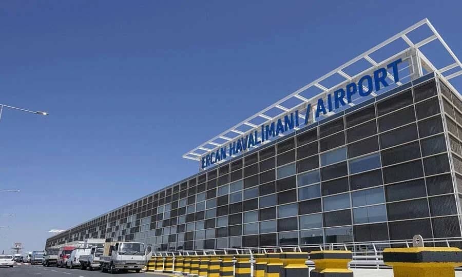 Britischer Abgeordneter Afzal Khan reist über illegalen Flughafen in besetzte Gebiete