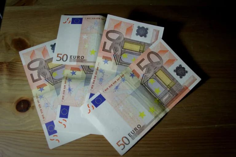 Wer trägt die Steuerlast in Griechenland?