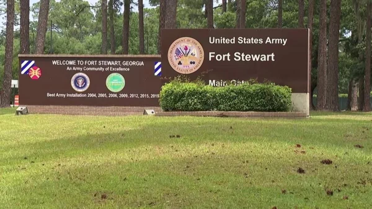 USA: Reports of Casualties in Shooting at Georgia Military Base