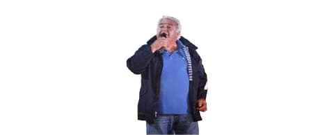 Paschalis Terzis singt am Strand mit Christos Papadopoulos