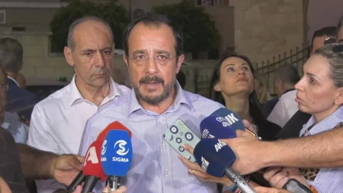 N. Sylikiotis: Exigen la dimisión de los ministros por los incendios de Limassol