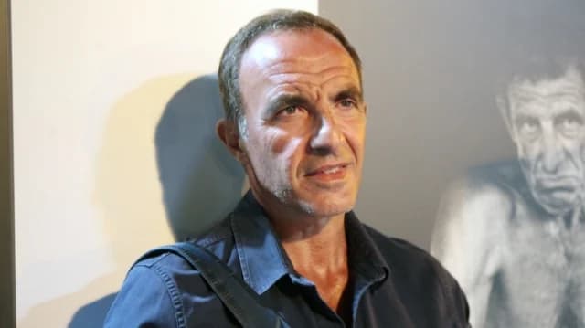 Nikos Aliagas shares a photo from 1996