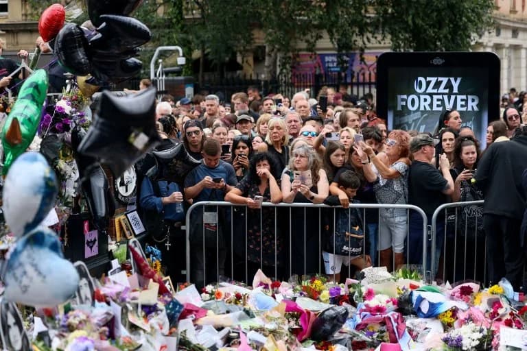 Geschenke von Ozzy Osbourne-Fans werden an einem geheimen Ort aufbewahrt