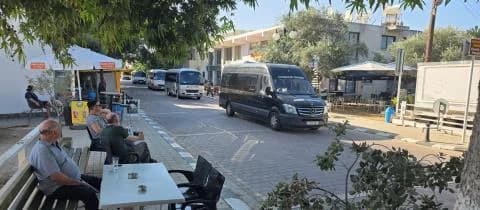 Etwa 900 Menschen überqueren von besetzten Gebieten nach Kokkina über den Kontrollpunkt Limnitis