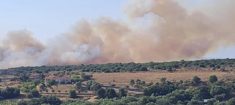 Kefalonia: Fire Alert – Evacuation Order Issued via 112 Emergency Number