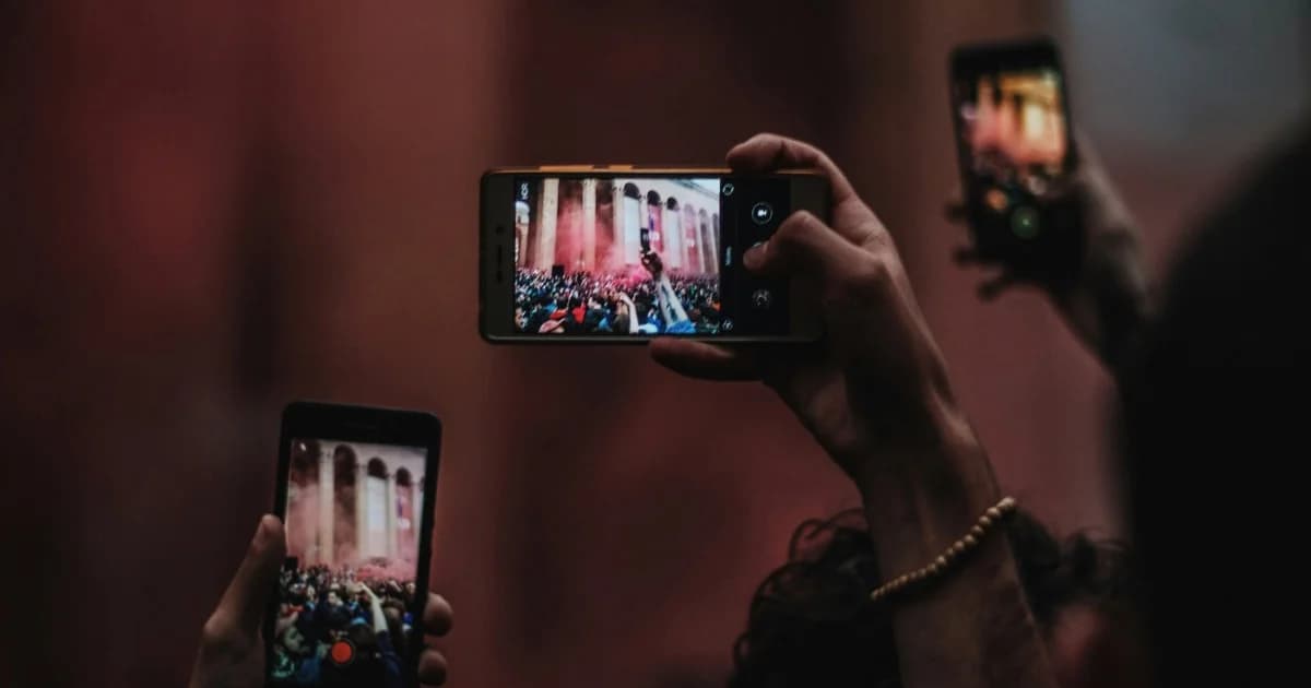 Tiempo Excesivo Frente a la Pantalla: ¿Cómo Nos Afecta?