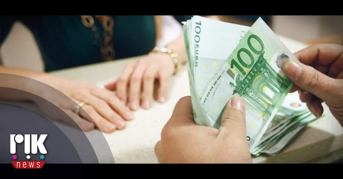 Banking Employees in Cyprus Demand Four-Day Work Week