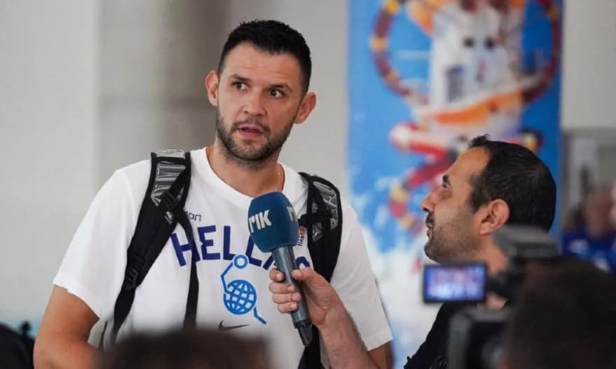 Griechische Basketballnationalmannschaft landet in Limassol für ECOMMBX Cup