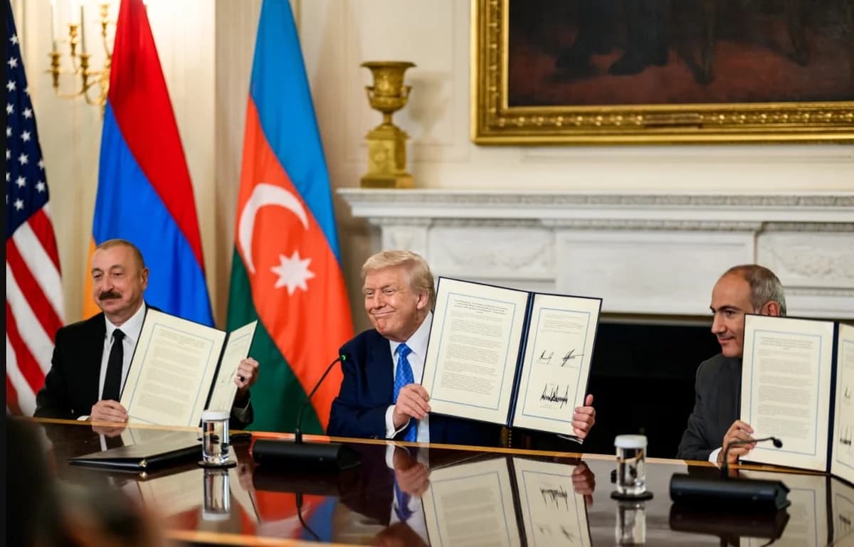 Armenien und Aserbaidschan unterzeichnen historisches Friedensabkommen unter Vermittlung der USA