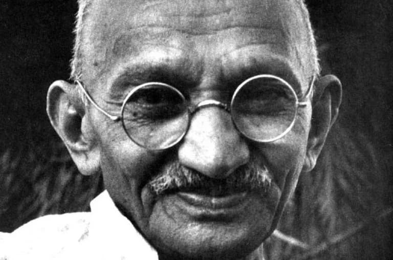 Seltenes Mahatma Gandhi Porträt für über 200.000 Dollar versteigert