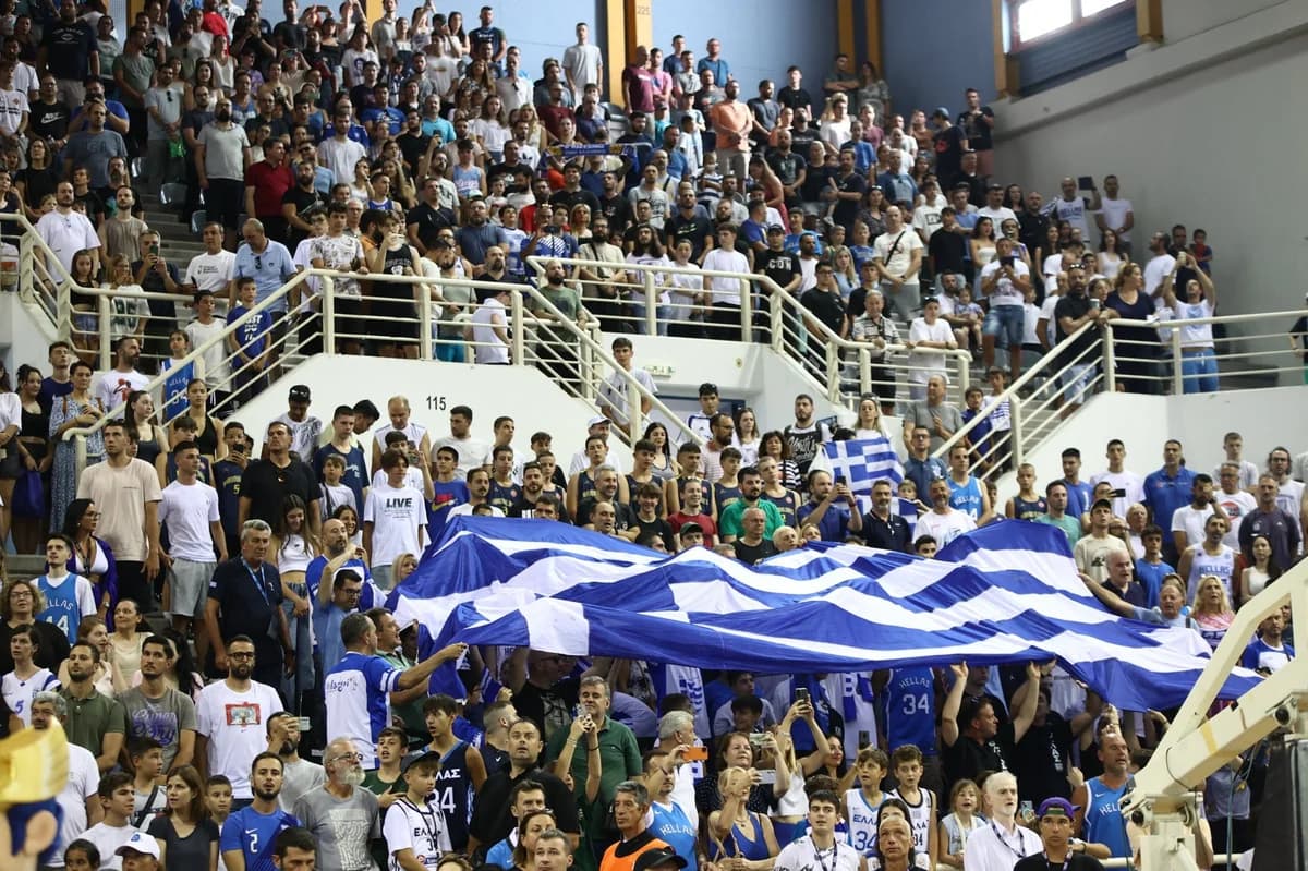 Fast Ausverkauft in der PAOK Sports Arena für Griechenland gegen Montenegro