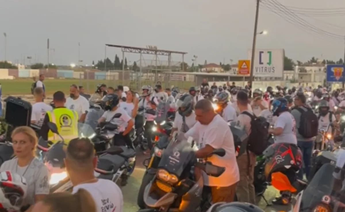 Isaak-Solomou Memorial Ride: Crowds Honor Sacrifice