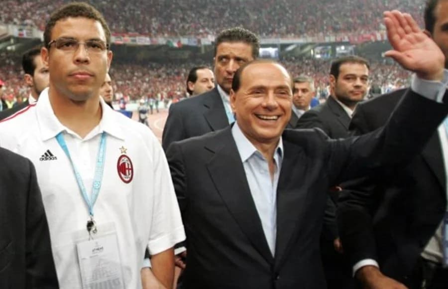 El inesperado acuerdo de Berlusconi que nunca se concretó