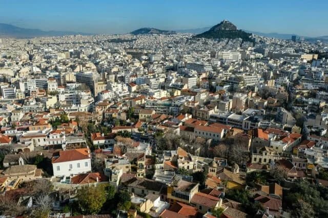 Boom Inmobiliario: Ventas de Propiedades por 12 Mil Millones de Euros en Solo Seis Meses