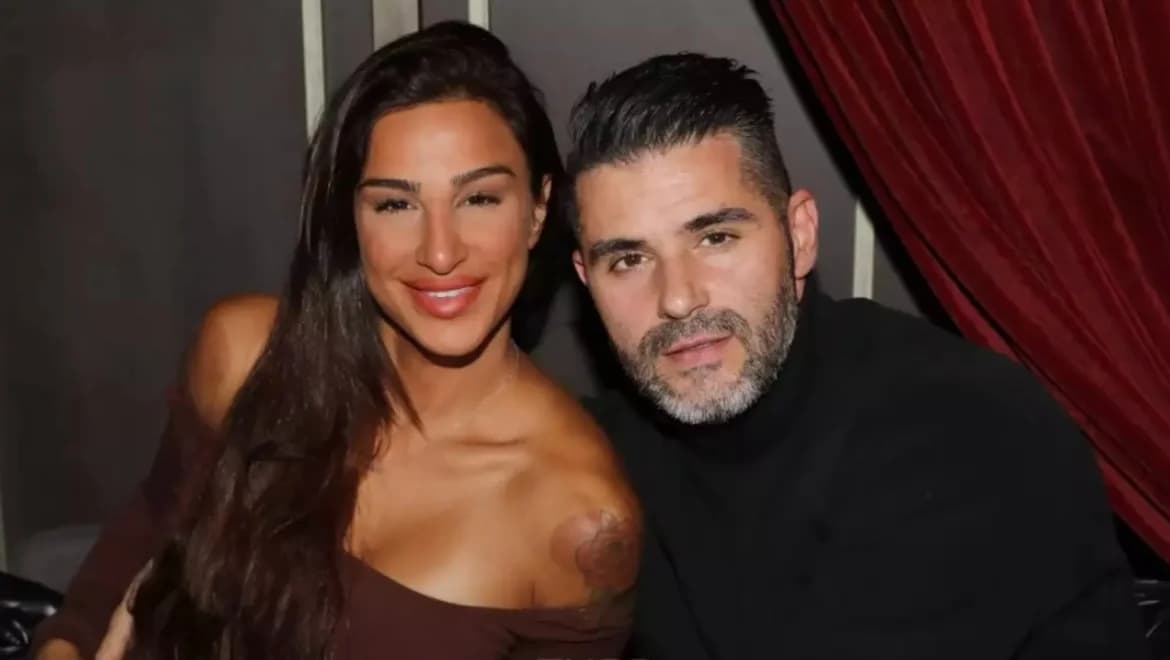 Athena Evmorfiadi: Kickbox-Champion bringt Sohn zur Welt
