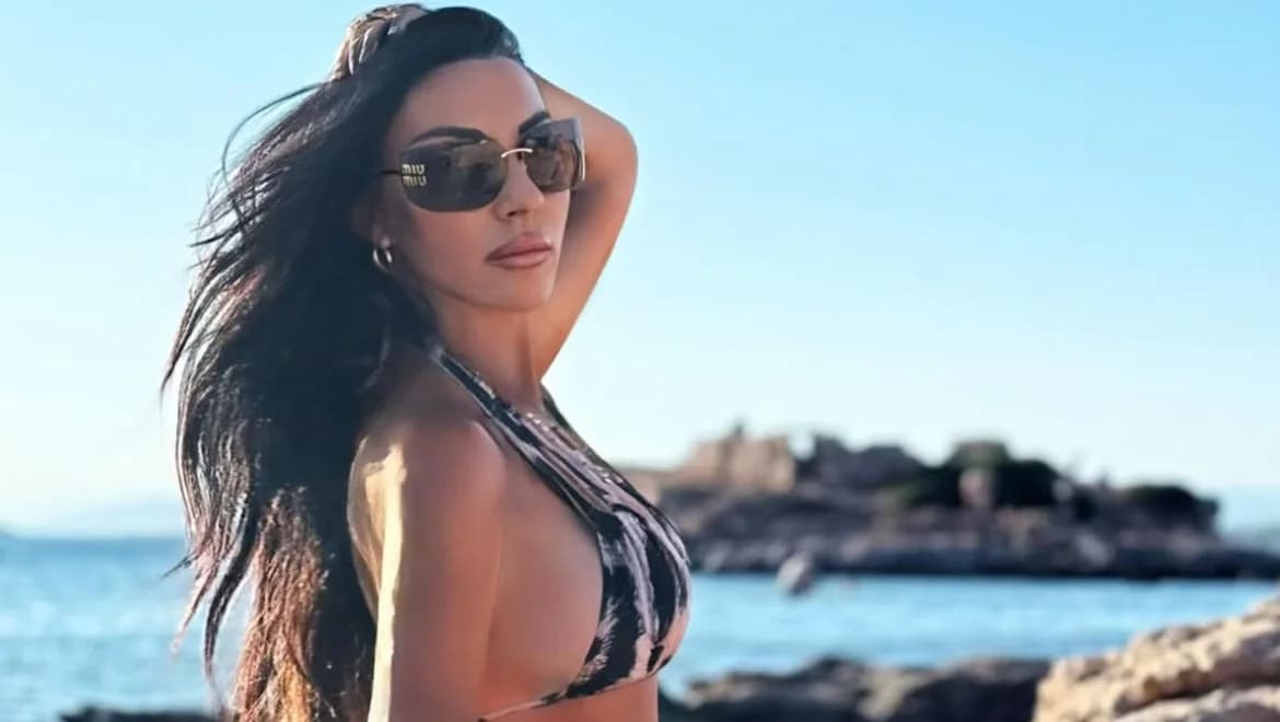 Popi Malliotaki: Sexy Badeanzug-Posen beeindrucken auf Instagram