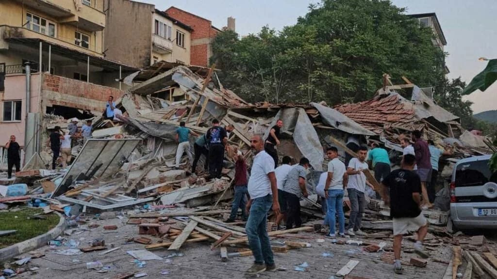 Erdbeben in der Türkei: Ein Toter, 29 Verletzte