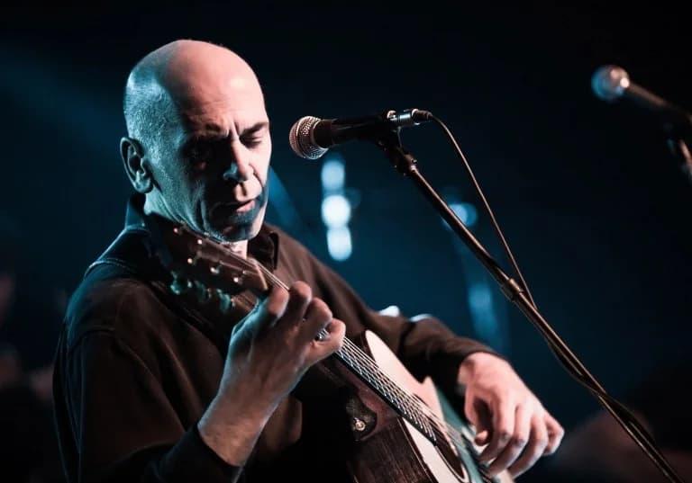 Orfeas Peridis im Papagou Garden Theatre