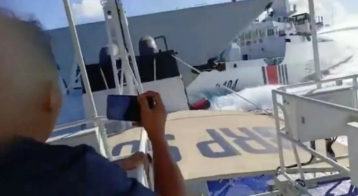 Choque de buques chinos y filipinos en el Mar de China Meridional