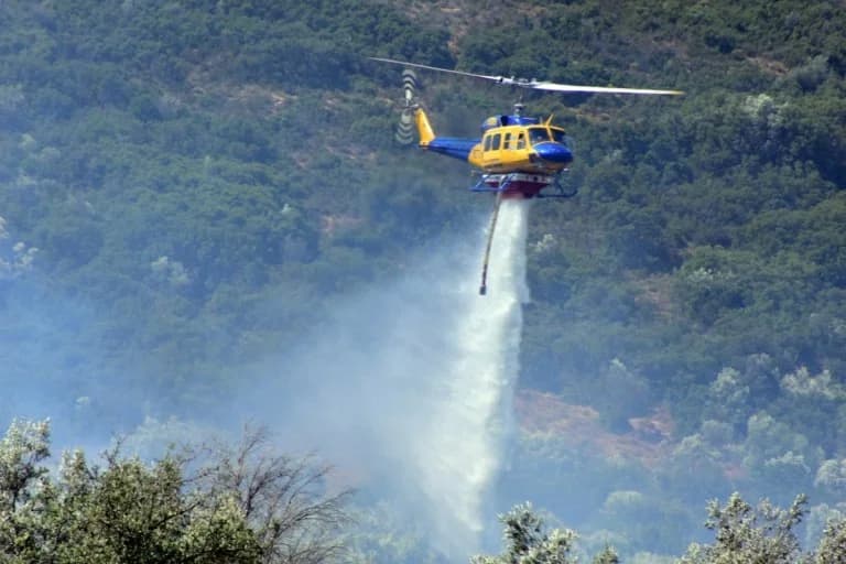 Feuer in Petralona, Messenien – 5 Flugzeuge im Einsatz