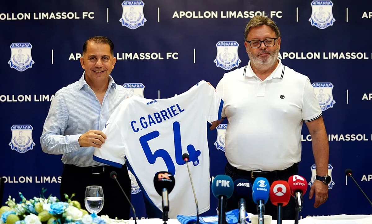 Craig y Heskey llegan a Chipre para el Apollon