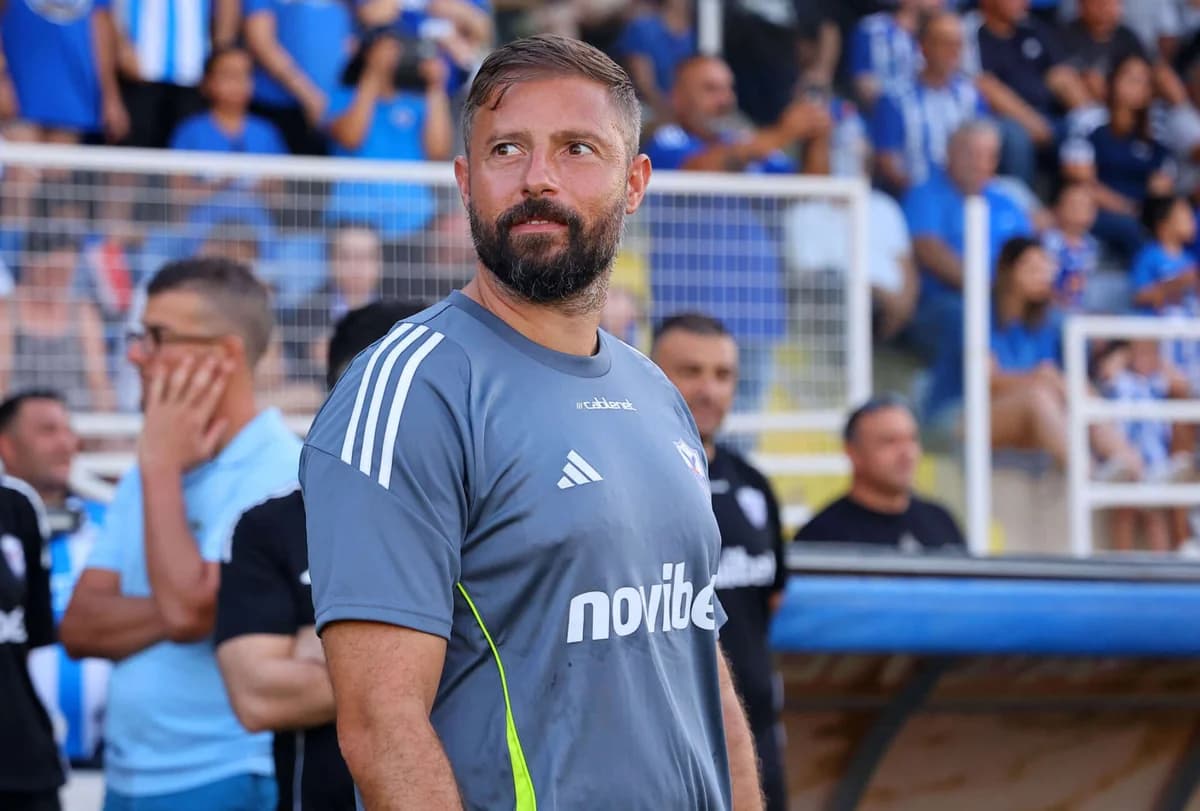Gomez' Auswahl für das Freundschaftsspiel gegen APOEL