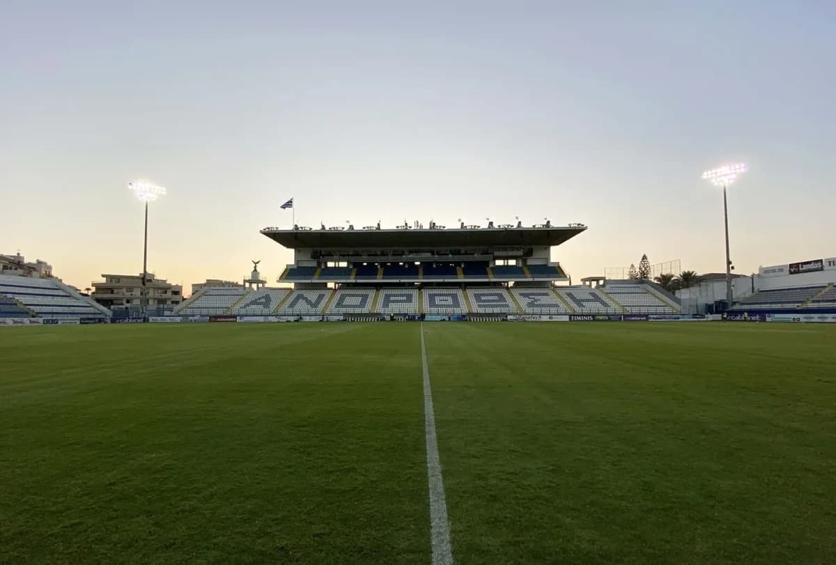 Anorthosis-APOEL: Aufstellungen des Freundschaftsspiels